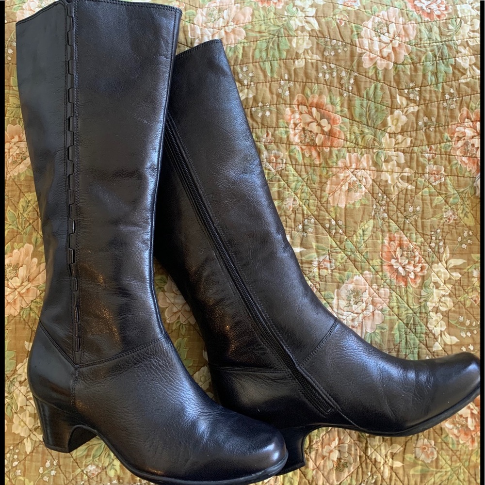 Clarks Artisan Cardy boots black leather size 9.5
